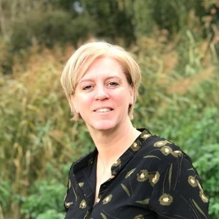 https://www.edepartment.nl/wp-content/uploads/2020/10/Renee-bright.jpg